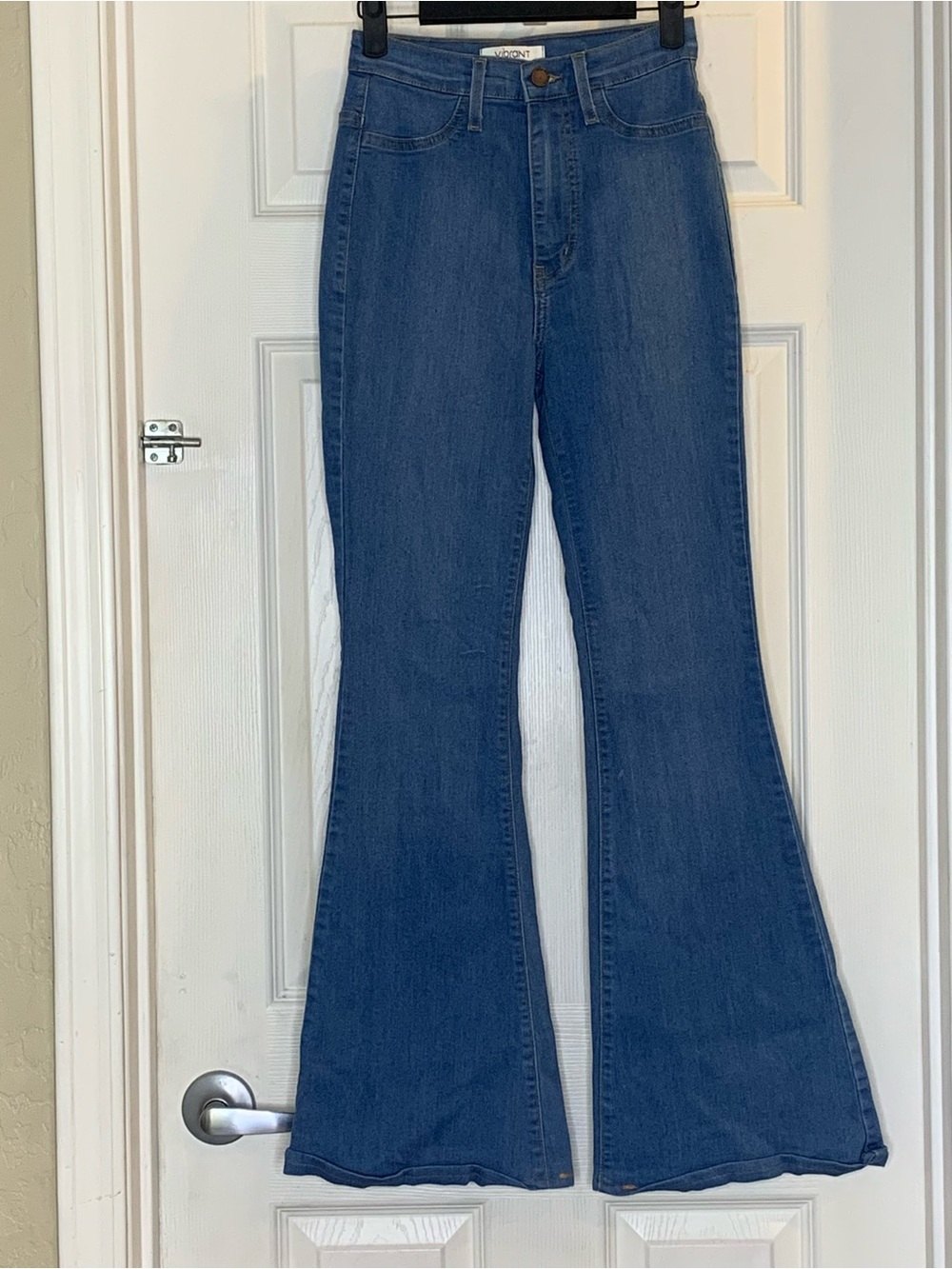 Vibrant Wide Leg Flare Jeans Size 3/25